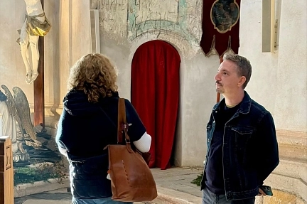 Putování po stopách víry a historie